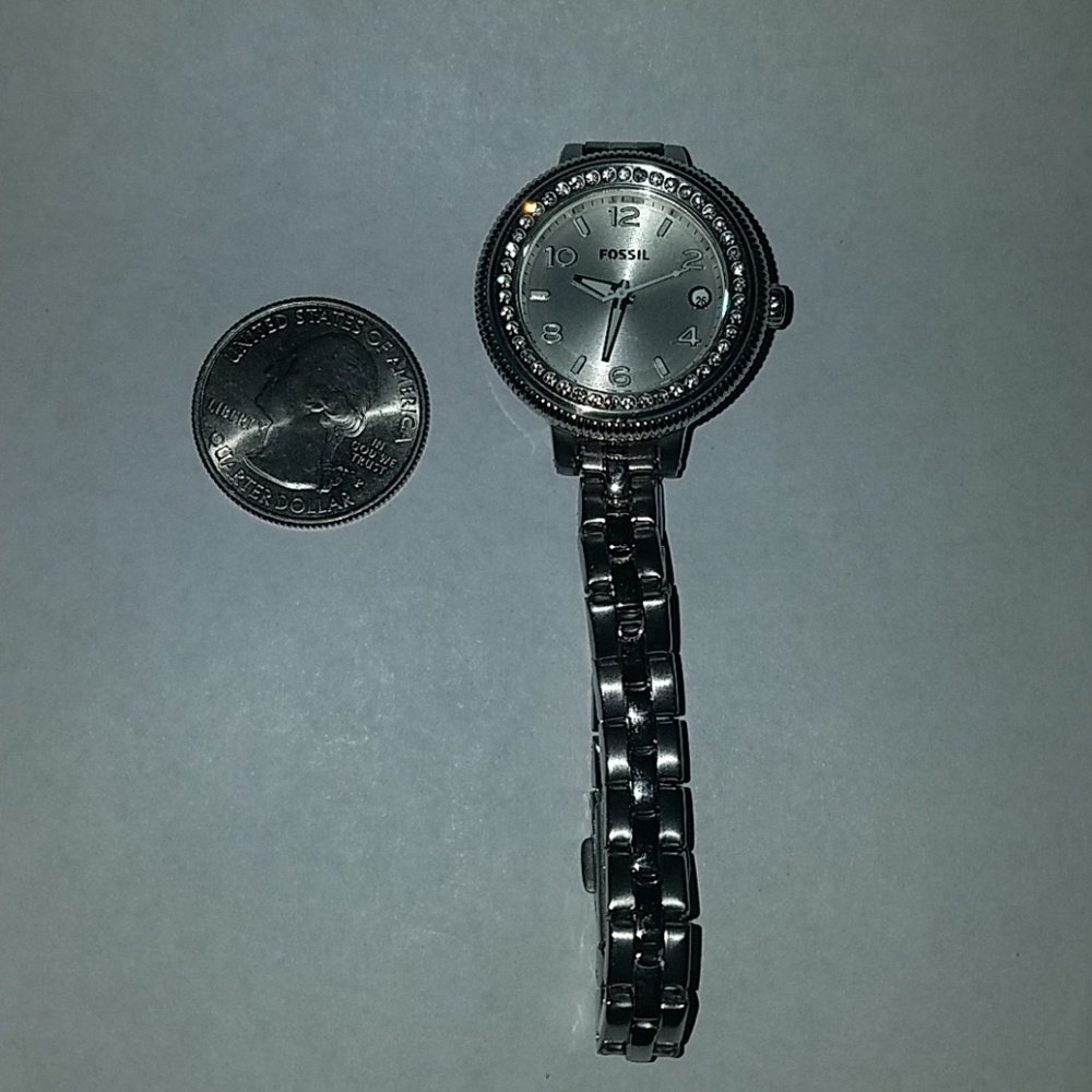 Beautiful watch - Picture 2 of 4